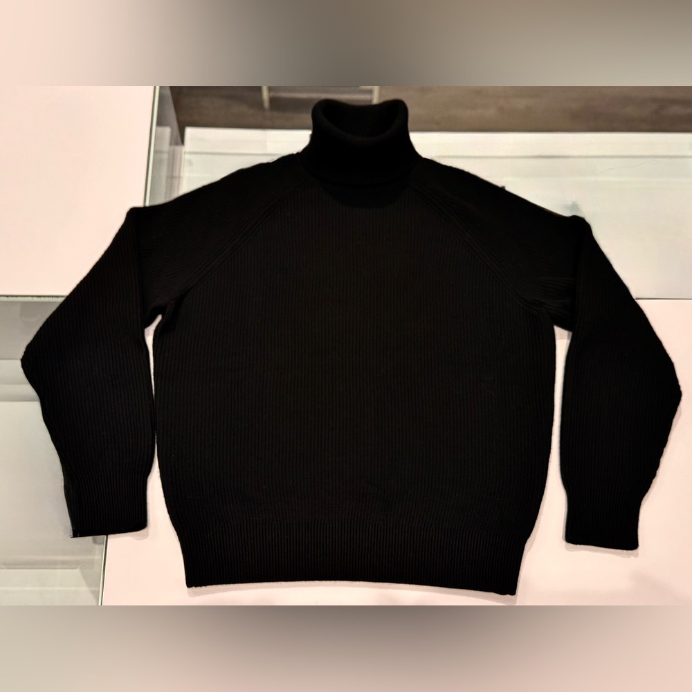 SUITSUPPLY Black Pure Wool Raglan Turtleneck L Large